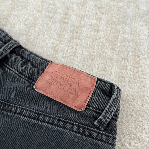 ZARA High Waisted Crop Jeans 4 - Picture 9 of 10